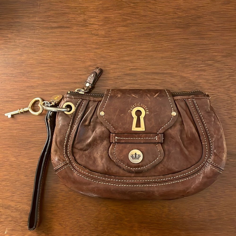 Juicy Couture wristlet